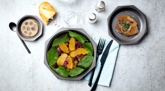 Plateau repas - Délice aigre-doux de soba de sarrasin à l’orange (Végan, sans lactose, sans œuf)