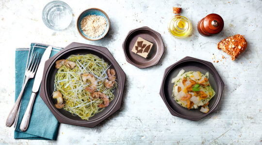 Plateaux repas - Linguine au pesto de pistache, langoustines flambées