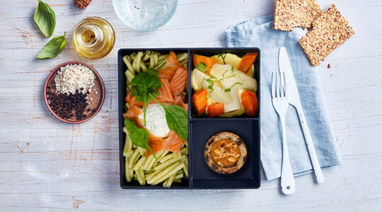 Plateau repas - Casarecce à la truite fumée maison - square