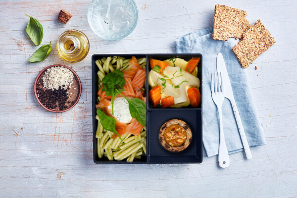 Plateau repas - Casarecce à la truite fumée maison - square