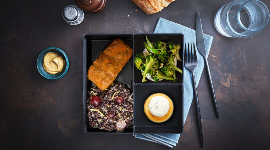 Plateau repas - Truite moelleuse laquée au miso - square