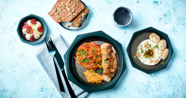 Poulet à l'indienne, salade de chou et chutney à partir du 16 juin