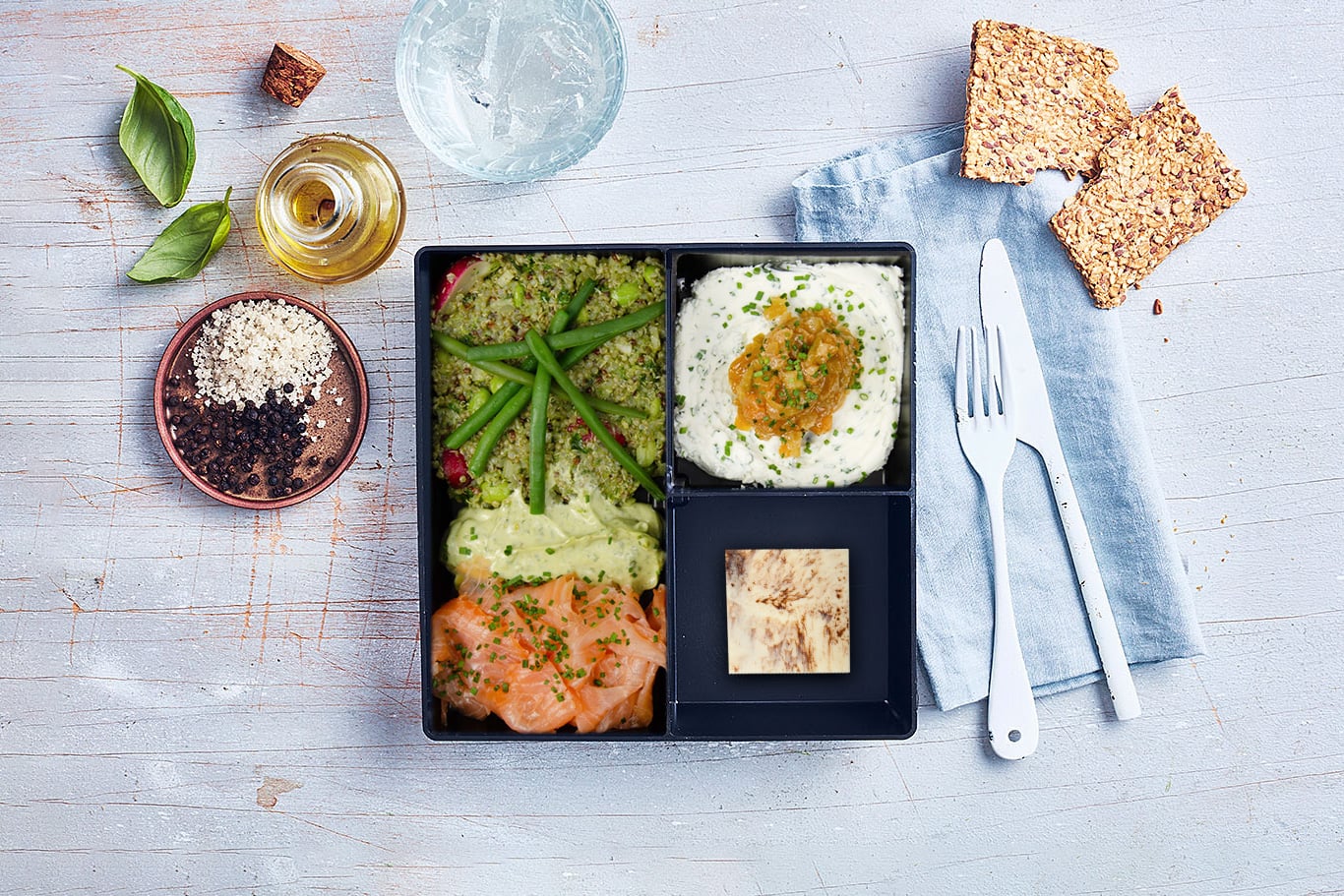 Truite fumée, quinoa croquant et haricots verts - SQUARE - ESAT